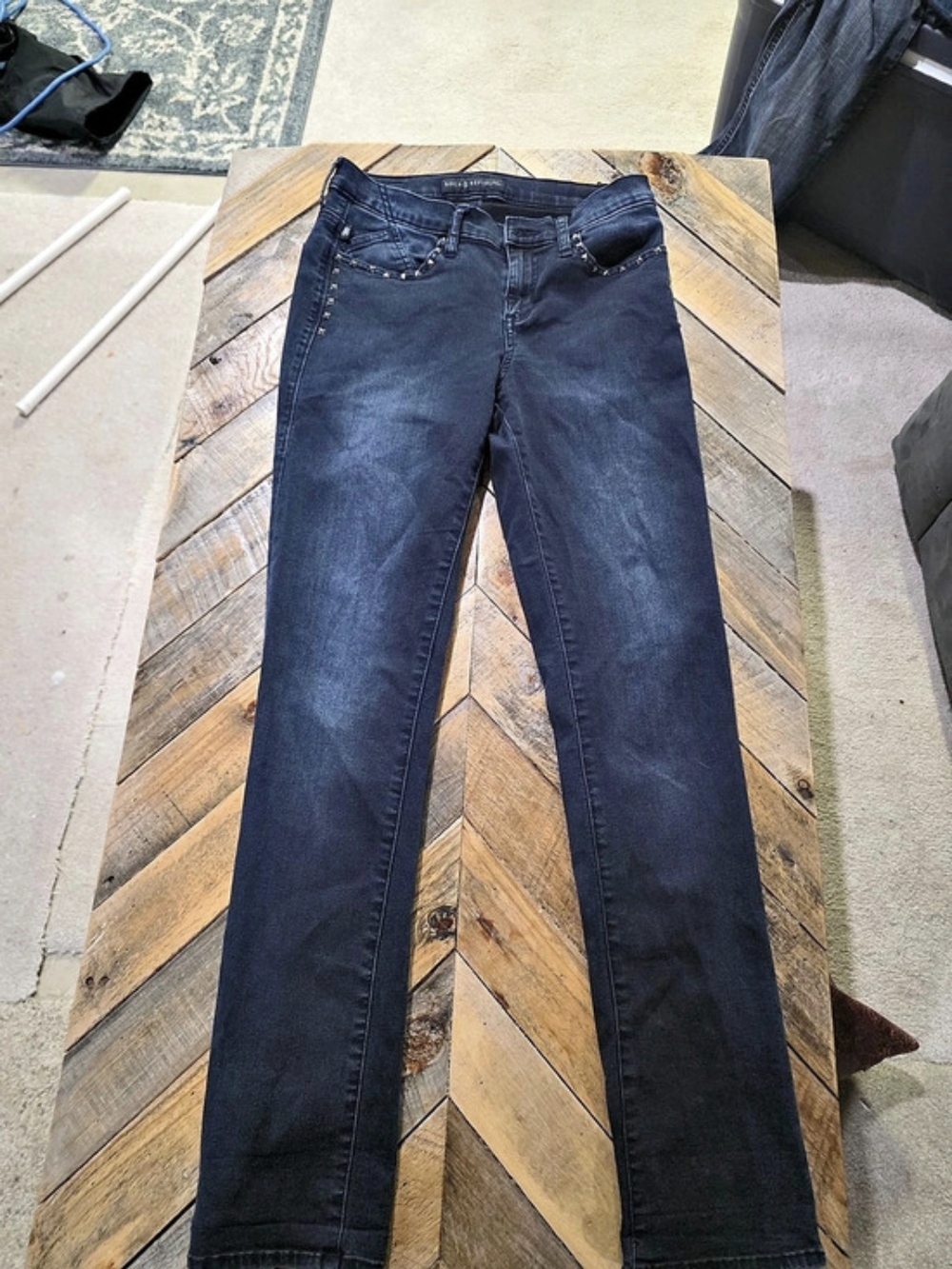 Rock & Republic Beverly Hills Studded Skinny Jeans Blue Size 8